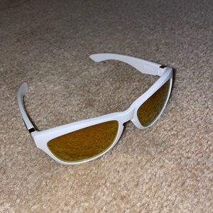 OAKLEY Gold & White Polarized Sunglasses w/Case